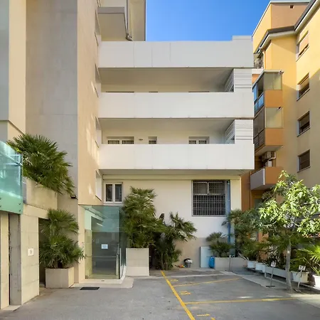 Apartamento Fiore-9 By Interhome *